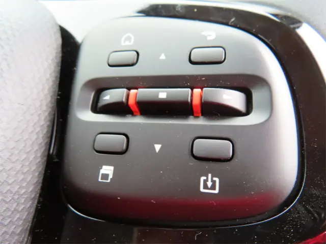 三菱 キャンター 2RG-FBAV0(2WD)の写真22