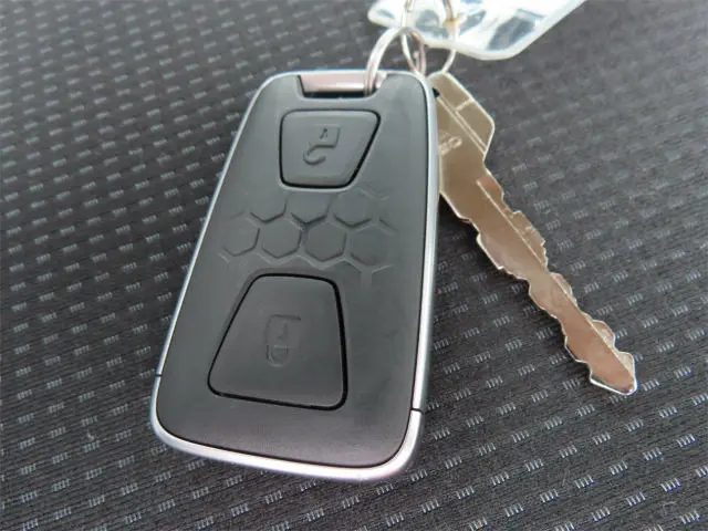 三菱 キャンター 2RG-FBAV0(2WD)の写真27