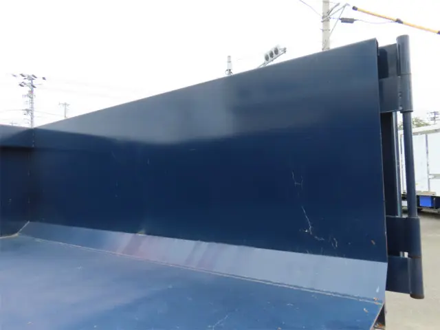 三菱 キャンター 2RG-FBAV0(2WD)の写真32