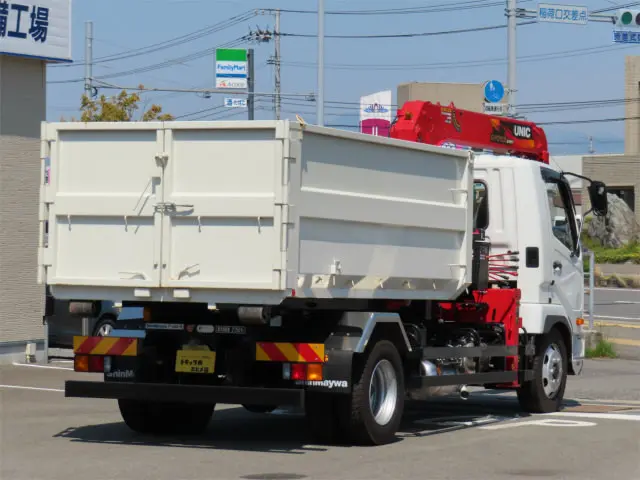 三菱 ファイター 2KG-FK72F(2WD)の写真3