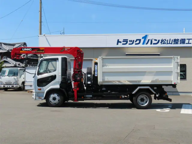 三菱 ファイター 2KG-FK72F(2WD)の写真4