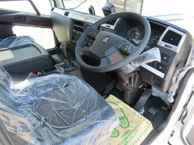 三菱 ファイター 2KG-FK72F(2WD)の写真10