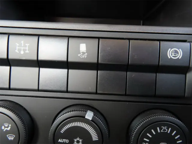 三菱 ファイター 2KG-FK72F(2WD)の写真16