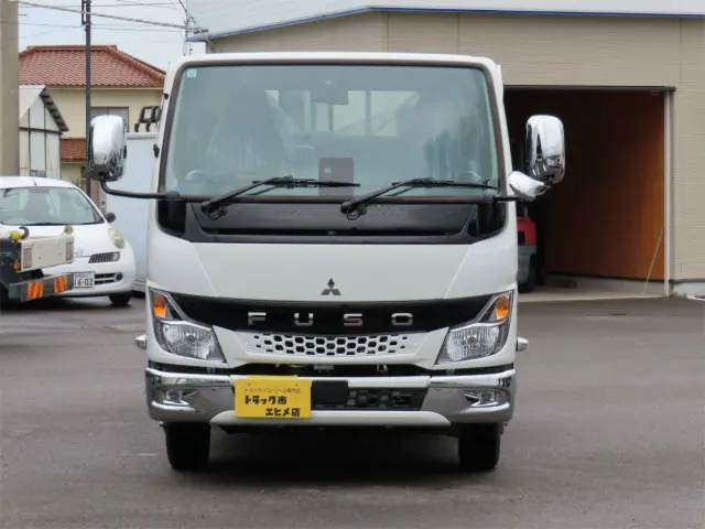 三菱 キャンター 2RG-FBA20(2WD)の写真6