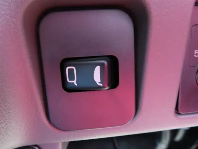 三菱 キャンター 2RG-FBA20(2WD)の写真18