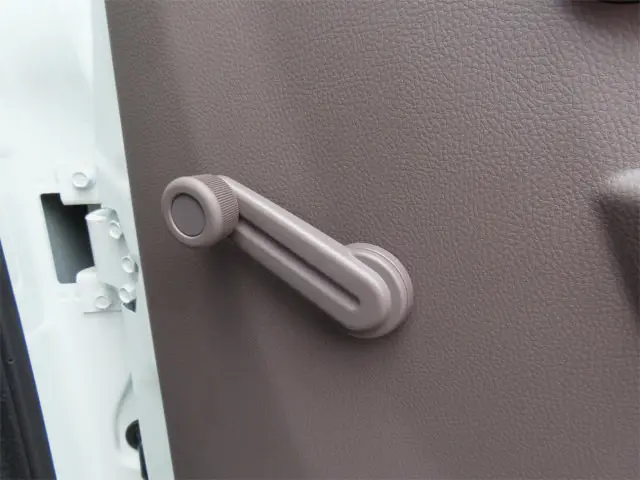 三菱 キャンター 2RG-FBA20(2WD)の写真25