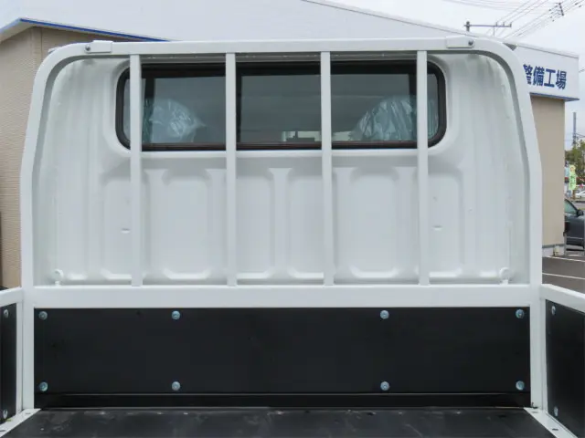 三菱 キャンター 2RG-FBA20(2WD)の写真31