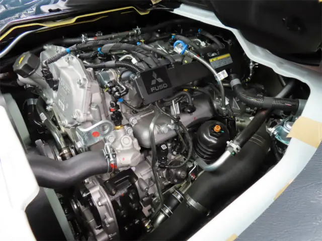 三菱 キャンター 2RG-FBA20(2WD)の写真38