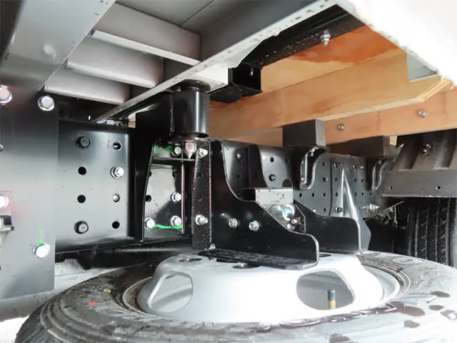 三菱 キャンター 2RG-FBA20(2WD)の写真39