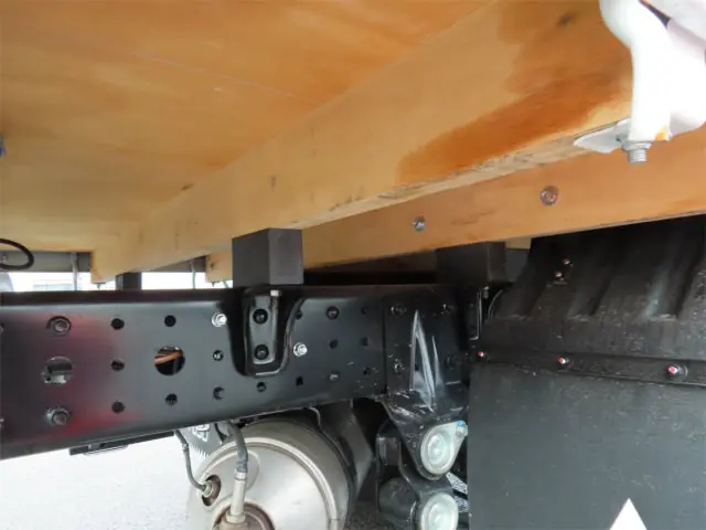 三菱 キャンター 2RG-FBA20(2WD)の写真40