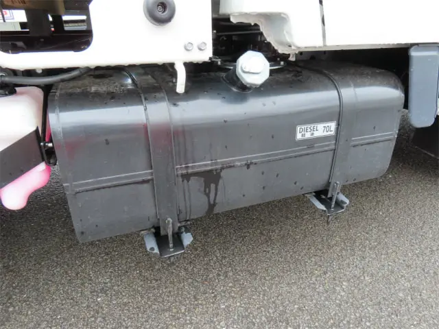 三菱 キャンター 2RG-FBA20(2WD)の写真48