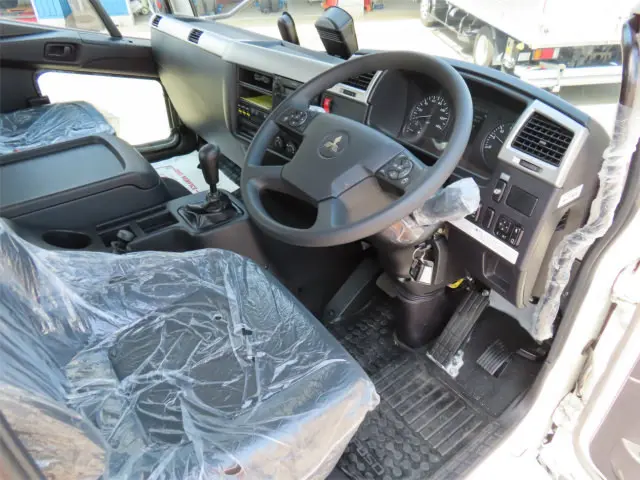 三菱 ファイター 2DG-FQ62F(6x4)の写真10