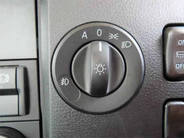 三菱 ファイター 2DG-FQ62F(6x4)の写真18