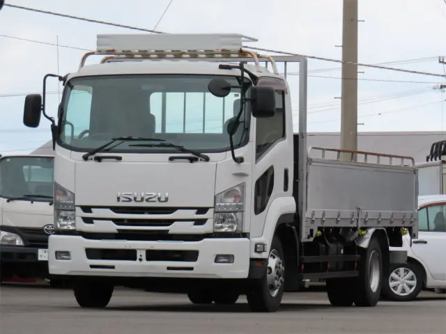 いすゞ フォワード TKG-FRR90S2(2WD)の写真2