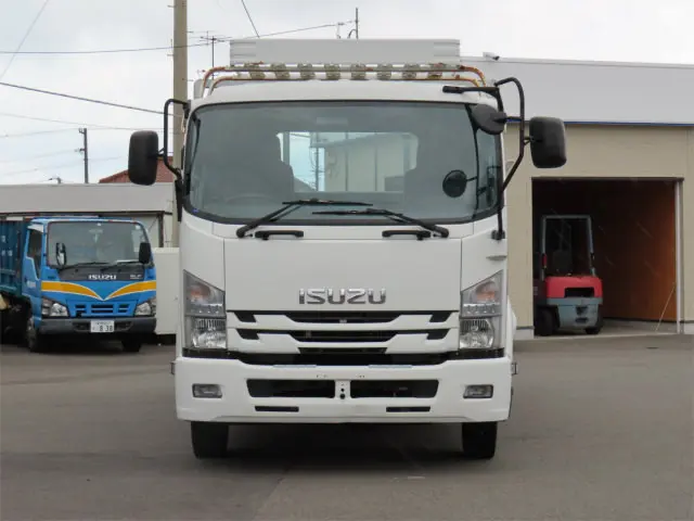 いすゞ フォワード TKG-FRR90S2(2WD)の写真6