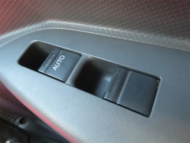 いすゞ フォワード TKG-FRR90S2(2WD)の写真19