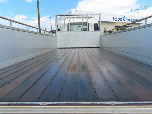 いすゞ フォワード TKG-FRR90S2(2WD)の写真22