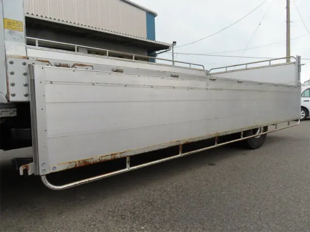 いすゞ フォワード TKG-FRR90S2(2WD)の写真28