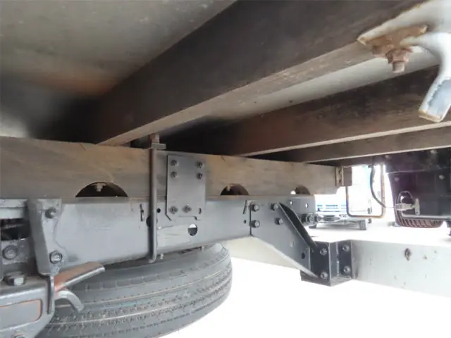 いすゞ フォワード TKG-FRR90S2(2WD)の写真40