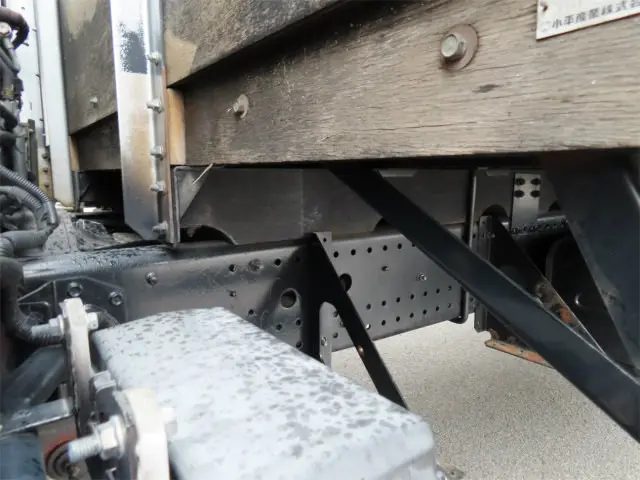 いすゞ フォワード TKG-FRR90S2(2WD)の写真44