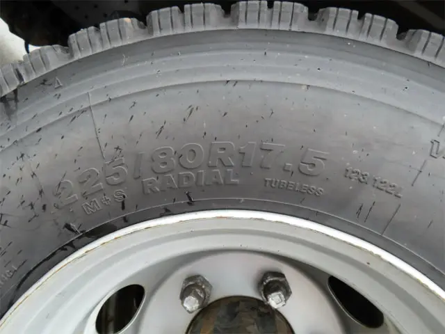 いすゞ フォワード TKG-FRR90S2(2WD)の写真50