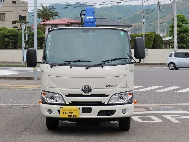 トヨタ ダイナ 2KG-XZU605(2WD)の写真6