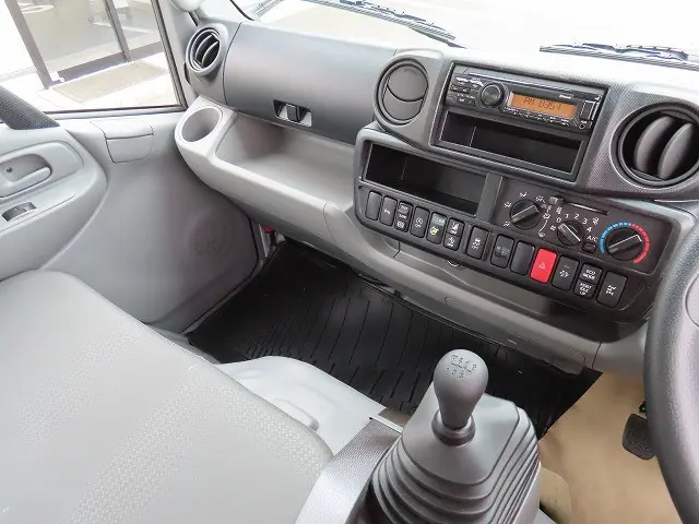 トヨタ ダイナ 2KG-XZU605(2WD)の写真16