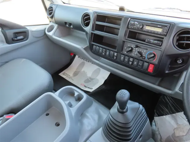 日野 デュトロ 2KG-XZU700M(2WD)の写真15