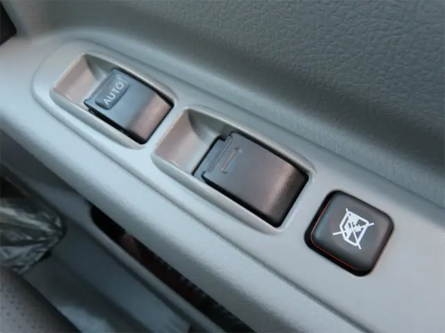 日野 デュトロ 2KG-XZU700M(2WD)の写真22