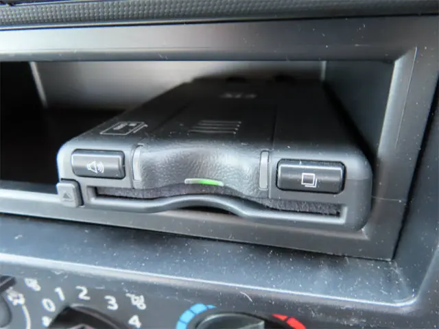 日野 デュトロ 2KG-XZU700M(2WD)の写真23