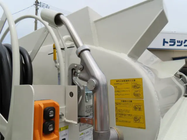 日野 デュトロ 2KG-XZU600E(2WD)の写真32