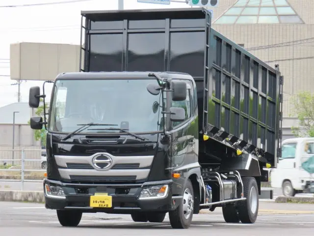 日野 レンジャー 2KG-FC2ABA(2WD)の写真1