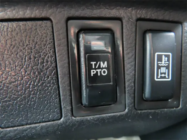 日野 レンジャー QKG-FE7JJAA(2WD)の写真15