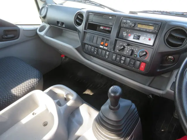 日野 デュトロ 2KG-XZU700M(2WD)の写真14