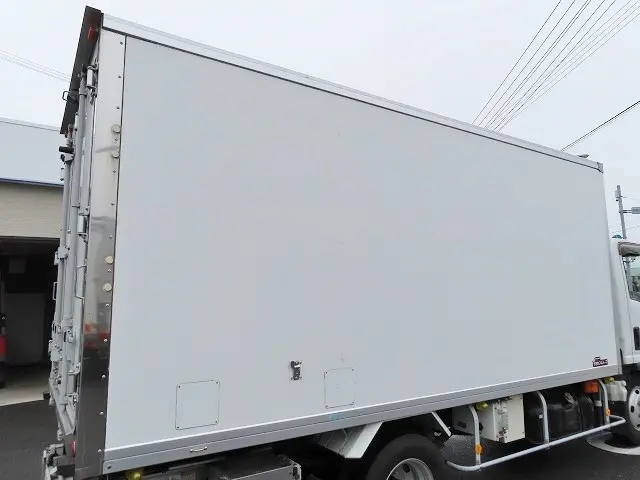 いすゞ エルフ TPG-NMR85AN(2WD)の写真32