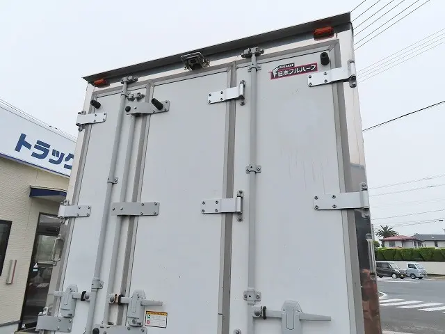 いすゞ エルフ TPG-NMR85AN(2WD)の写真34