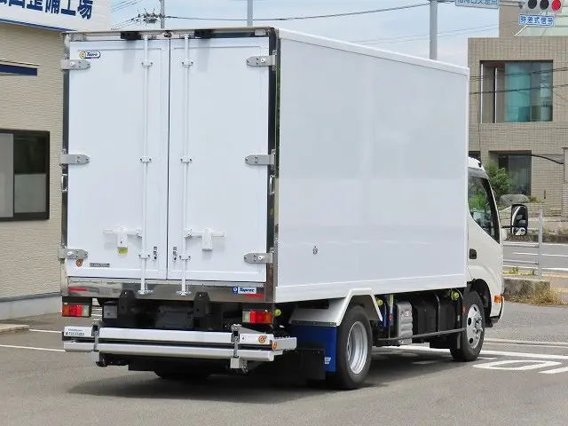 日野 デュトロ 2RG-XZU655M(2WD)の写真3