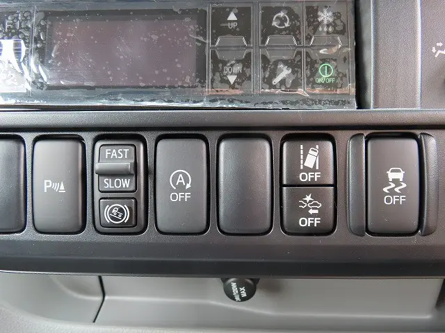 日野 デュトロ 2RG-XZU655M(2WD)の写真17