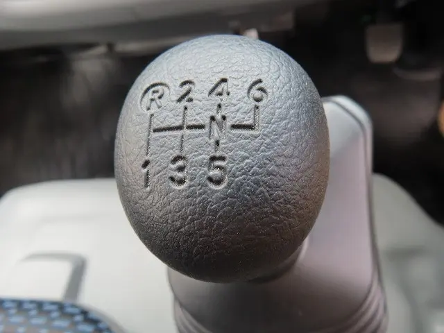 日野 デュトロ 2RG-XZU655M(2WD)の写真21