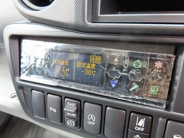 日野 デュトロ 2RG-XZU655M(2WD)の写真24