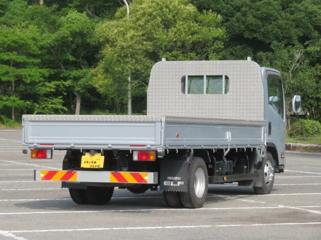 いすゞ エルフ TPG-NPR85YN(2WD)の写真3