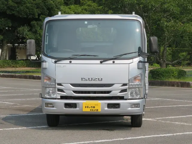 いすゞ エルフ TPG-NPR85YN(2WD)の写真6