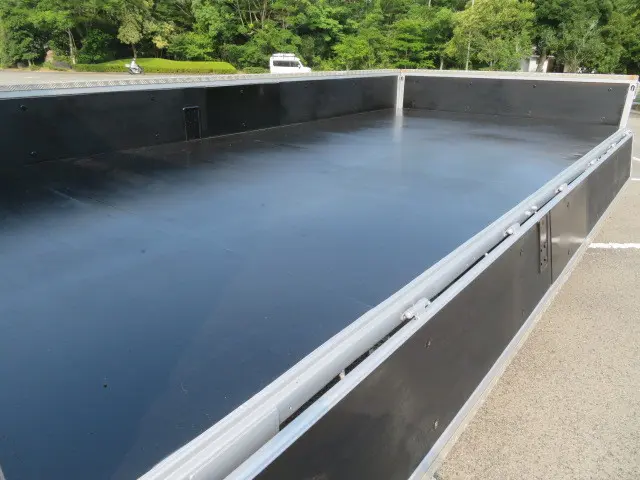 いすゞ エルフ TPG-NPR85YN(2WD)の写真28