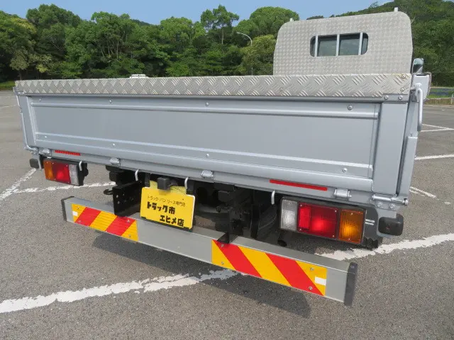 いすゞ エルフ TPG-NPR85YN(2WD)の写真32