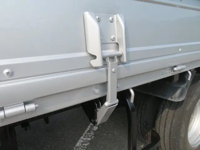 いすゞ エルフ TPG-NPR85YN(2WD)の写真34