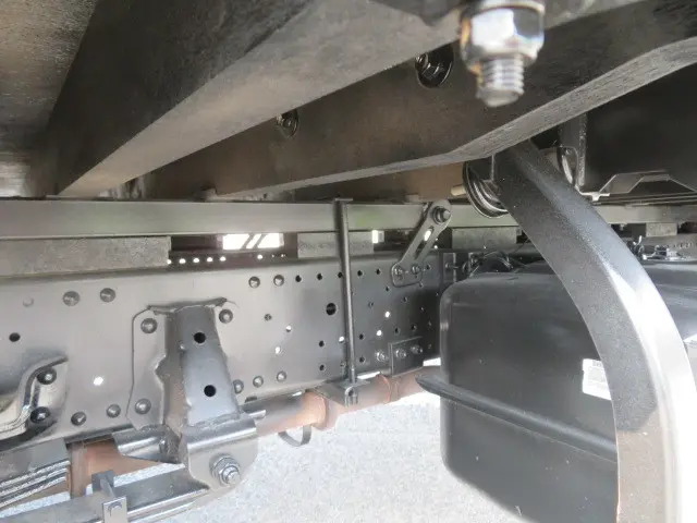 いすゞ エルフ TPG-NPR85YN(2WD)の写真39