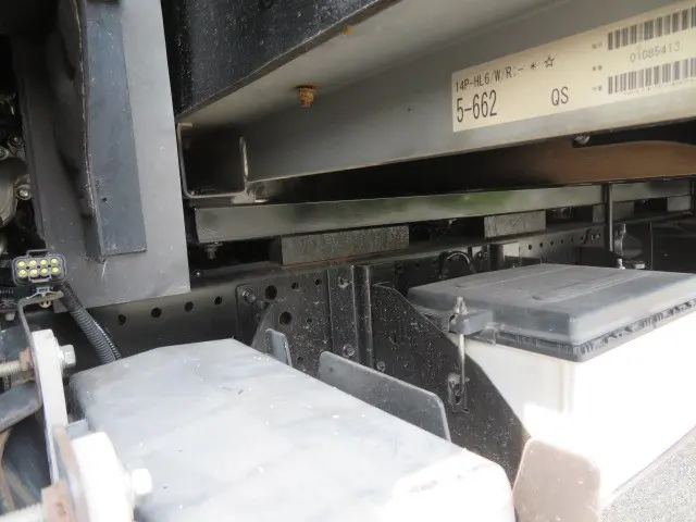 いすゞ エルフ TPG-NPR85YN(2WD)の写真44