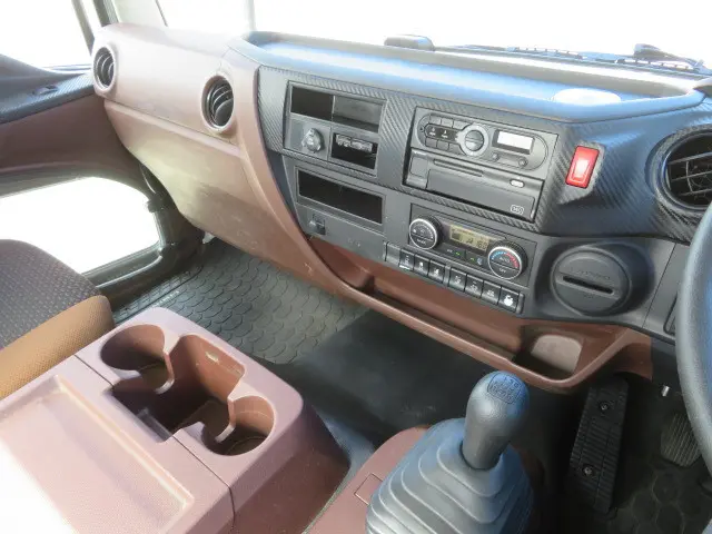 日野 レンジャー 2KG-FC2ABA(2WD)の写真14