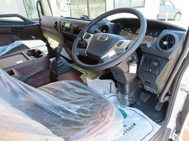 日野 レンジャー 2KG-FD2ABG(2WD)の写真10