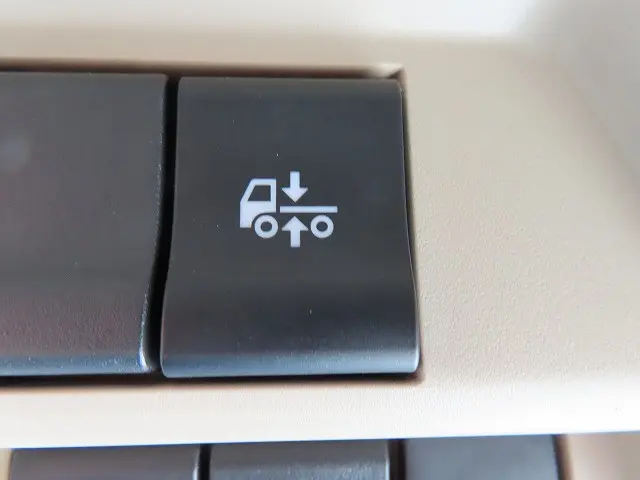 日野 レンジャー 2KG-FD2ABG(2WD)の写真17